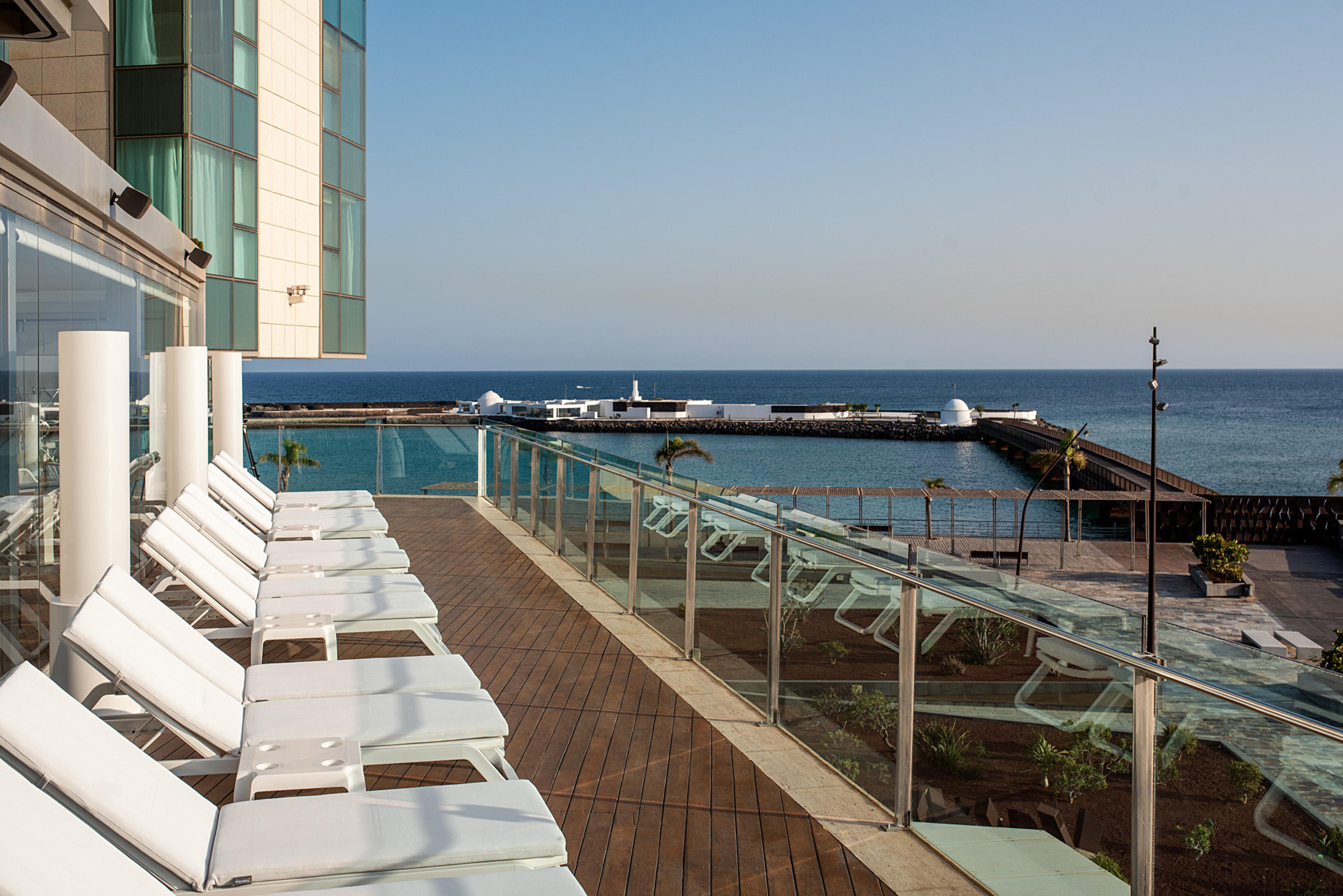 Arrecife Gran Hotel & Spa Екстериор снимка View of the port of Limassol